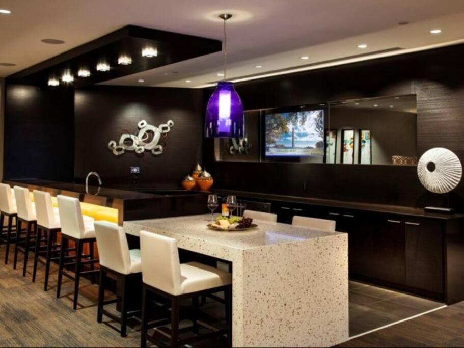 Awesome 1 Bedroom Apt + Den At Crystal City With Gym Arlington Zewnętrze zdjęcie