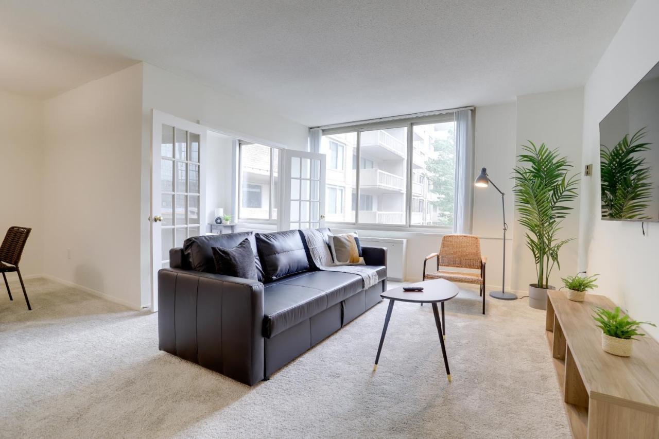 Awesome 1 Bedroom Apt + Den At Crystal City With Gym Arlington Zewnętrze zdjęcie